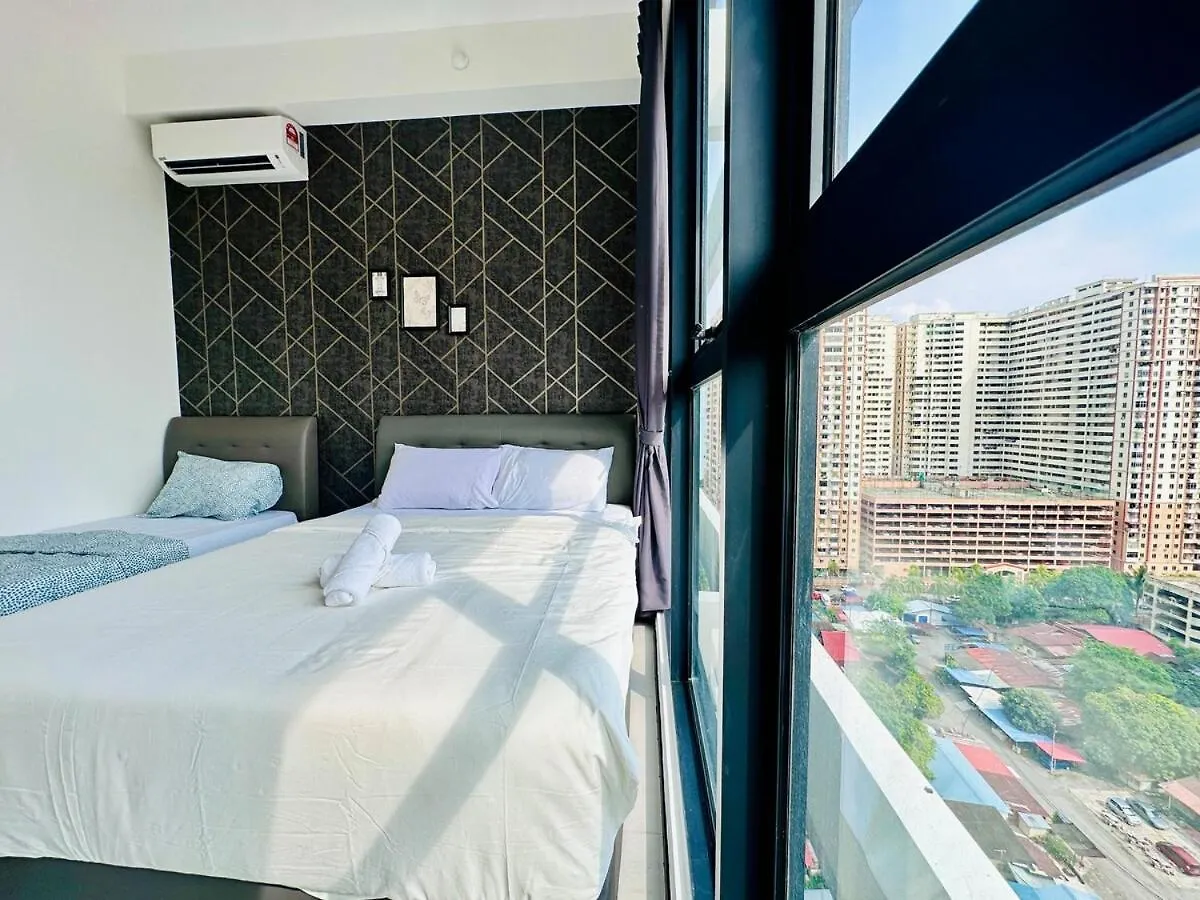 Luxury Familystay 3Br 10 Pax Jelutong Malaysia