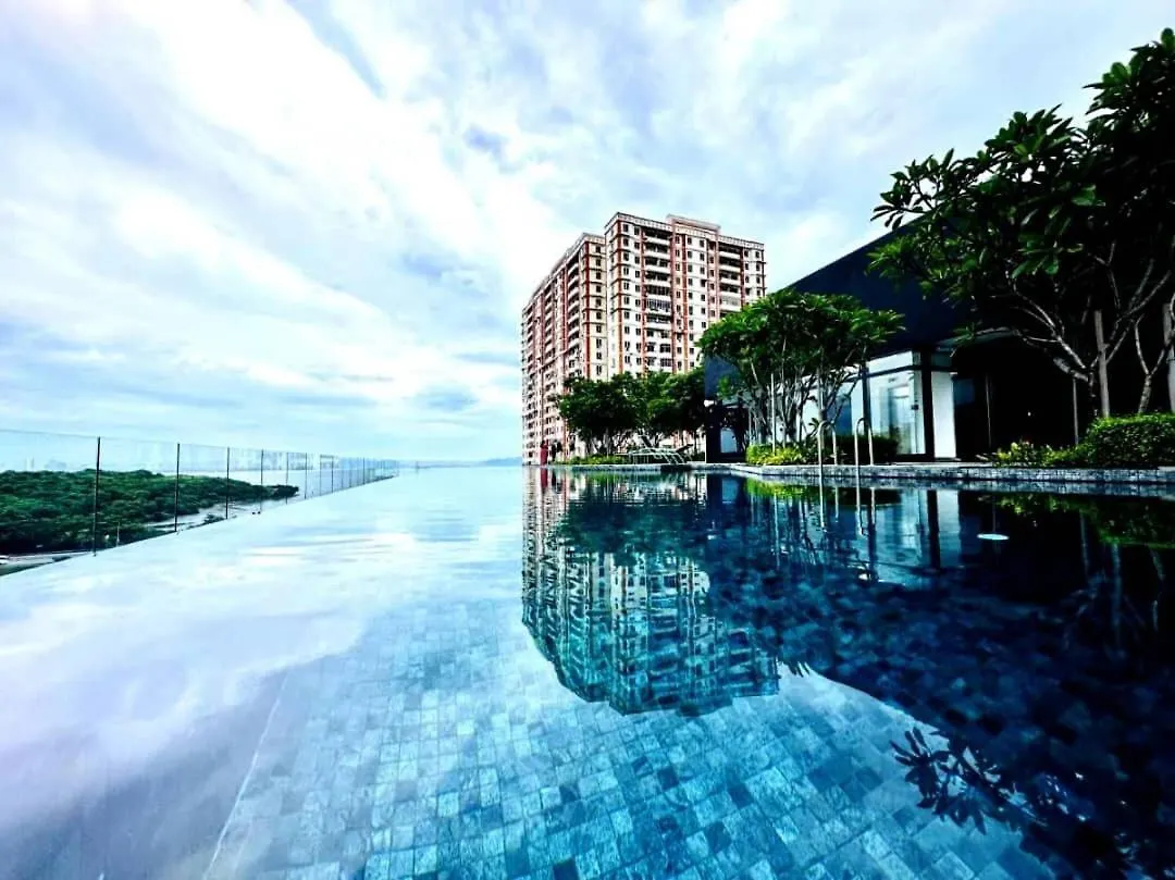 Apartment Luxury Familystay 3Br 10 Pax Jelutong